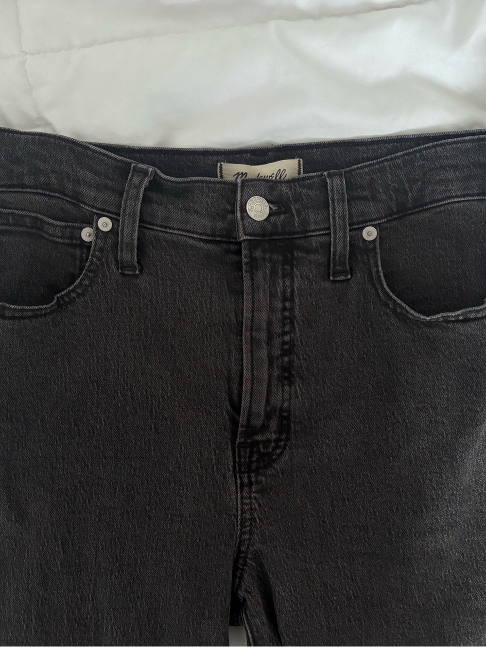 Madewell Perfect Vintage Straight Jean Faded Black Raw Hem Size 28P Petite - Picture 8 of 8